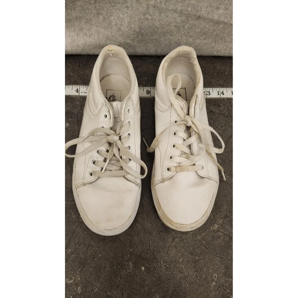 Vans‎ Shoes Wms Size 8.5 White Low Top Faux Leather Skate Casual Sneakers EU 39